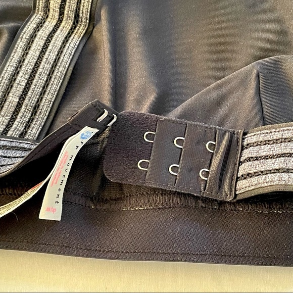 Free People Printed Practice Makes Perfect Active Bra Crossback Black Combo NWT - Picture 9 of 16